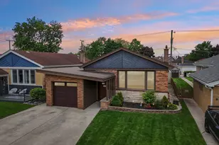 5742 S Rutherford Ave, Chicago, IL 60638 - Photo 21
