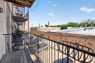 2633 W Belmont Ave, Chicago, IL 60618 - Photo 25