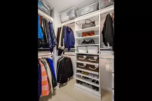 1455 N Sandburg Terrace, Chicago, IL 60610 - Photo 19