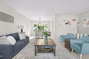 2717 Bordeaux Pl, Lisle, IL 60532 - Photo 9