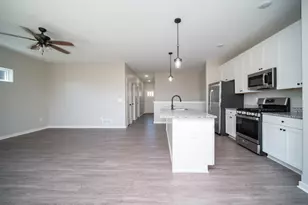 532 Anjali Court, Sycamore, IL 60178 - Photo 5