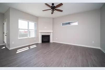 532 Anjali Court #R, Sycamore, IL 60178 - Photo 9