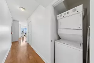 225 N Columbus St, Chicago, IL 60601 - Photo 7