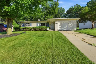 4605 Ashley Drive, McHenry, IL 60050 - Photo 1