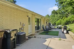4605 Ashley Dr, McHenry, IL 60050 - Photo 19
