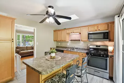 4605 Ashley Drive, McHenry, IL 60050 - Photo 9