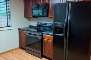 1910 Heatherway Ln, New Lenox, IL 60451 - Photo 3
