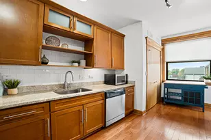 650 N Wood St, Chicago, IL 60622 - Photo 9