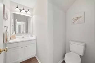 2759 Sheridan Ct, Naperville, IL 60563 - Photo 17