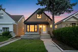 6332 N Mobile Ave, Chicago, IL 60646 - Photo 1