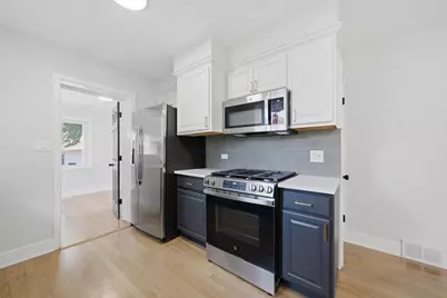 6332 N Mobile Avenue, Chicago, IL 60646 - Photo 9