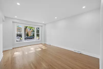 6332 N Mobile Avenue, Chicago, IL 60646 - Photo 3