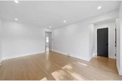 6332 N Mobile Avenue, Chicago, IL 60646 - Photo 5