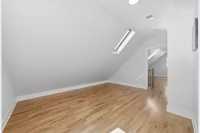 6332 N Mobile Avenue, Chicago, IL 60646 - Photo 29