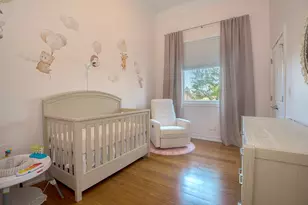 2211 W Roscoe St, Chicago, IL 60618 - Photo 13