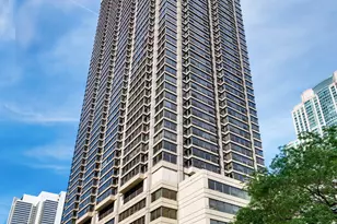 30 E Huron St, Chicago, IL 60611 - Photo 1