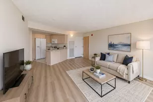 1720 Maple Ave, Evanston, IL 60201 - Photo 7
