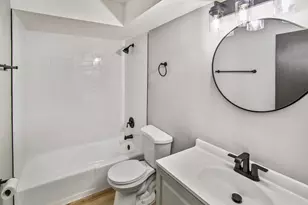 6151 Victoria Dr, Oak Forest, IL 60452 - Photo 13