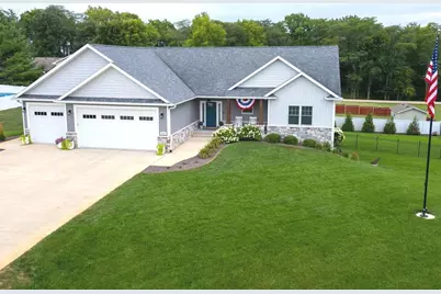 9807 Northridge Circle, Clifton, IL 61727 - Photo 1