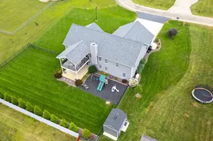 9807 Northridge Cir, Clifton, IL 61727 - Photo 37