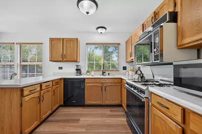 1696 Brigham Lane, Crystal Lake, IL 60014 - Photo 17