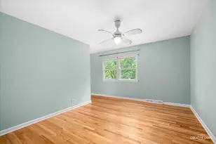 80 Bunting Ln, Naperville, IL 60565 - Photo 17