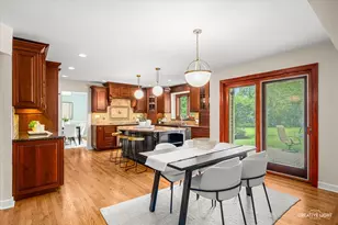 80 Bunting Ln, Naperville, IL 60565 - Photo 9