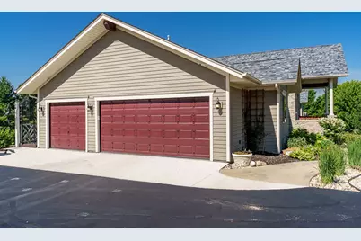 7887 Canterbury Ridge, South Beloit, IL 61080 - Photo 75