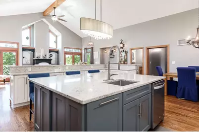 7887 Canterbury Ridge, South Beloit, IL 61080 - Photo 11