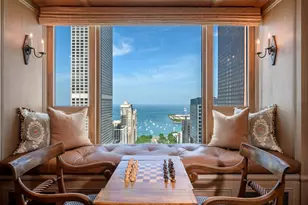 800 N Michigan Ave, Chicago, IL 60611 - Photo 9