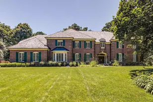 610 S Ridge Rd, Lake Forest, IL 60045 - Photo 1