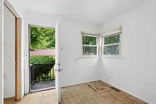 2100 S 10th Ave, Maywood, IL 60153 - Photo 13