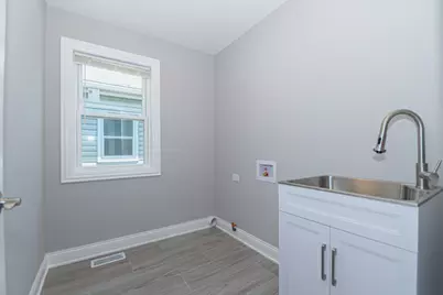 55 W 77th Place, Chicago, IL 60620 - Photo 9