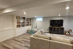 12817 S Surrey Ct, Palos Park, IL 60464 - Photo 15