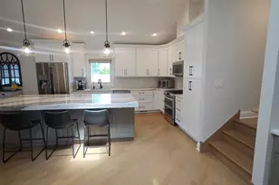12817 S Surrey Ct, Palos Park, IL 60464 - Photo 5