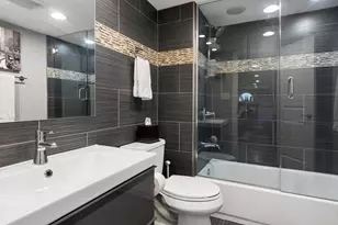 5305 W Addison St, Chicago, IL 60641 - Photo 31