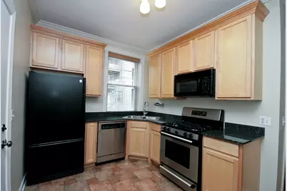 871 W Cornelia Avenue #1, Chicago, IL 60657 - Photo 3