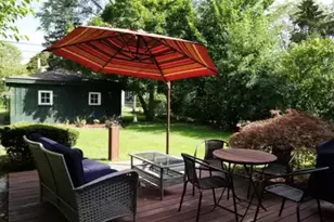 6843 Tripp Ave, Lincolnwood, IL 60712 - Photo 11