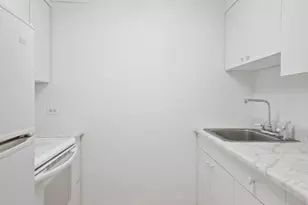 233 E Erie St, Chicago, IL 60611 - Photo 11