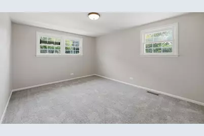 [Address not provided], Morton Grove, IL 60053 - Photo 25