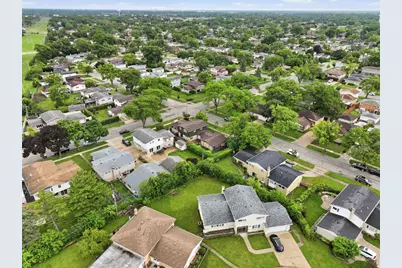 [Address not provided], Morton Grove, IL 60053 - Photo 45