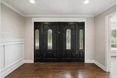 [Address not provided], Morton Grove, IL 60053 - Photo 5
