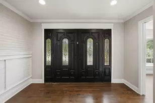 [Address not provided], Morton Grove, IL 60053 - Photo 5