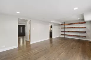 [Address not provided], Morton Grove, IL 60053 - Photo 15