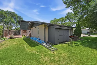[Address not provided], Morton Grove, IL 60053 - Photo 39