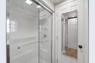[Address not provided], Morton Grove, IL 60053 - Photo 33