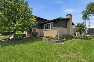 [Address not provided], Morton Grove, IL 60053 - Photo 3