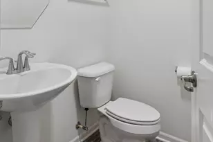 511 Cimmaron Cir, Crystal Lake, IL 60012 - Photo 9