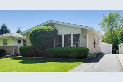 1326 S Dunton Avenue, Arlington Heights, IL 60005 - Photo 1