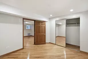 5203 S Woodlawn Ave, Chicago, IL 60615 - Photo 11
